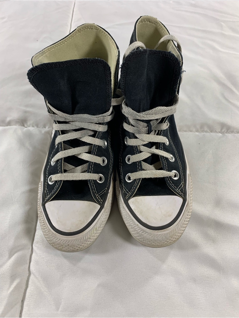Pre loved CONVERSE shoes womens size 6